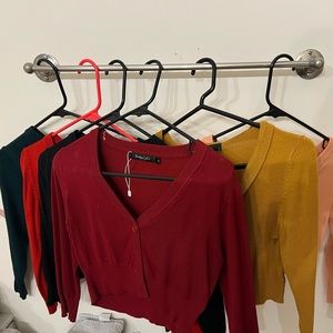 Lot of cropped cardigans small medium